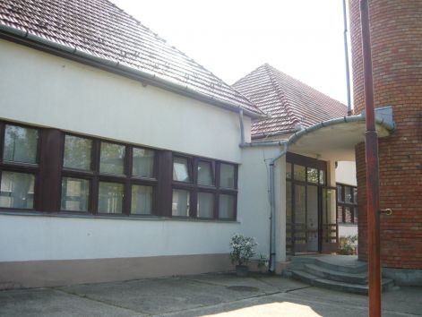 elerhetoseg.jpg